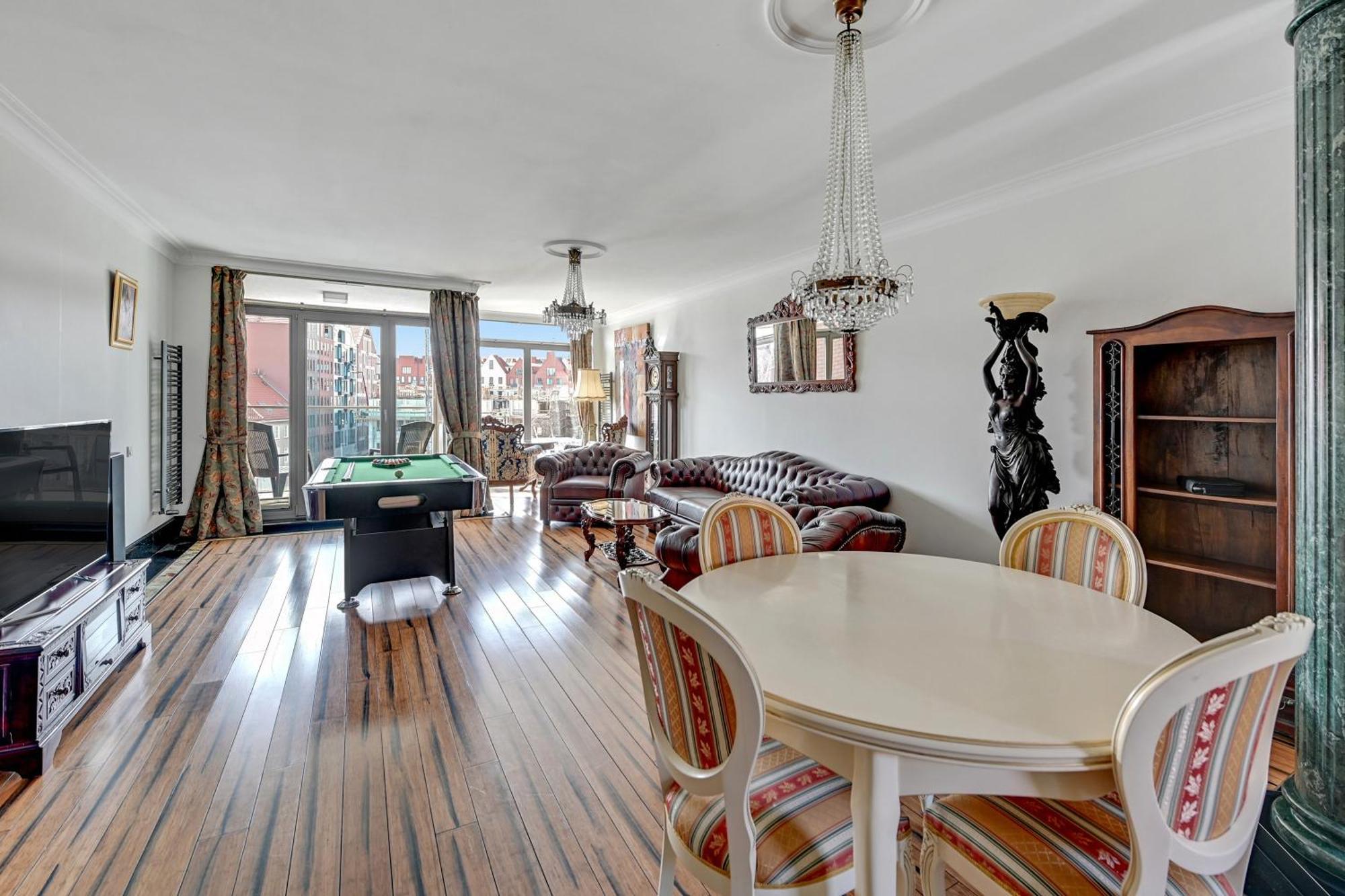 Waterlane Riverside Spa, Pool & Gym By Downtown Apartments Gdańsk Chambre photo