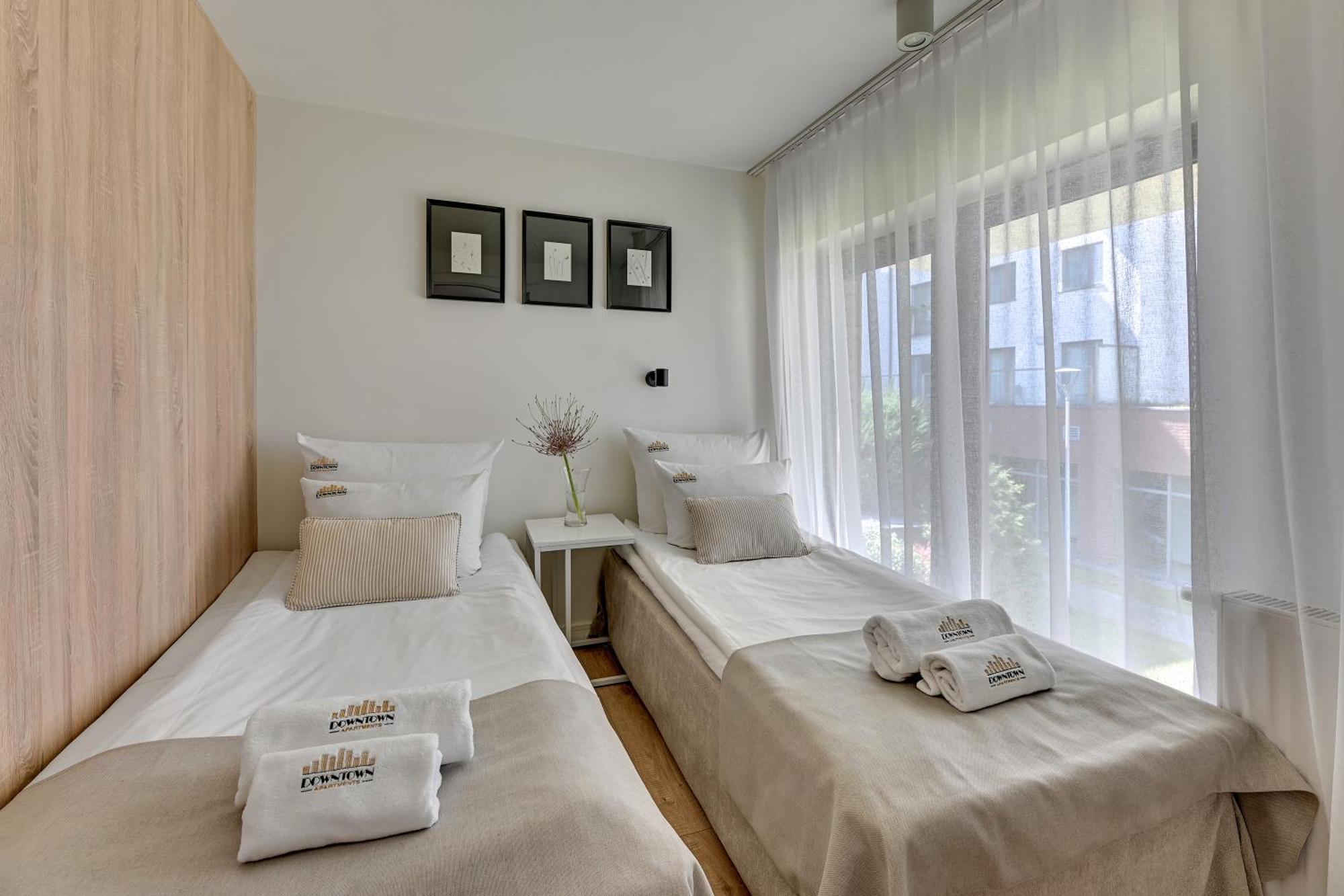 Waterlane Riverside Spa, Pool & Gym By Downtown Apartments Gdańsk Extérieur photo